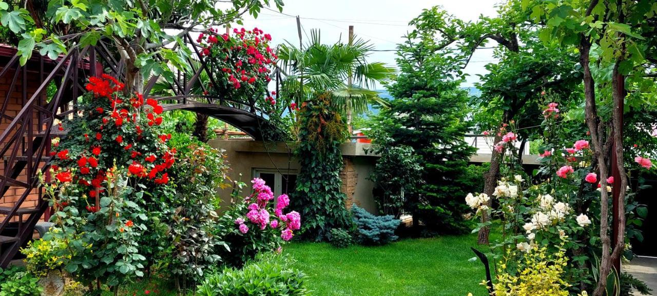 Green Garden Tbilisi Zewnętrze zdjęcie